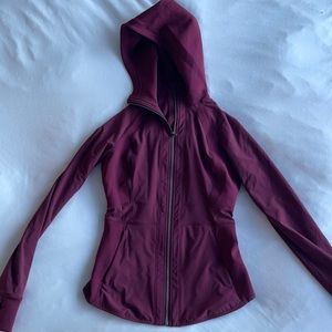 Lululemon burgundy light jacket